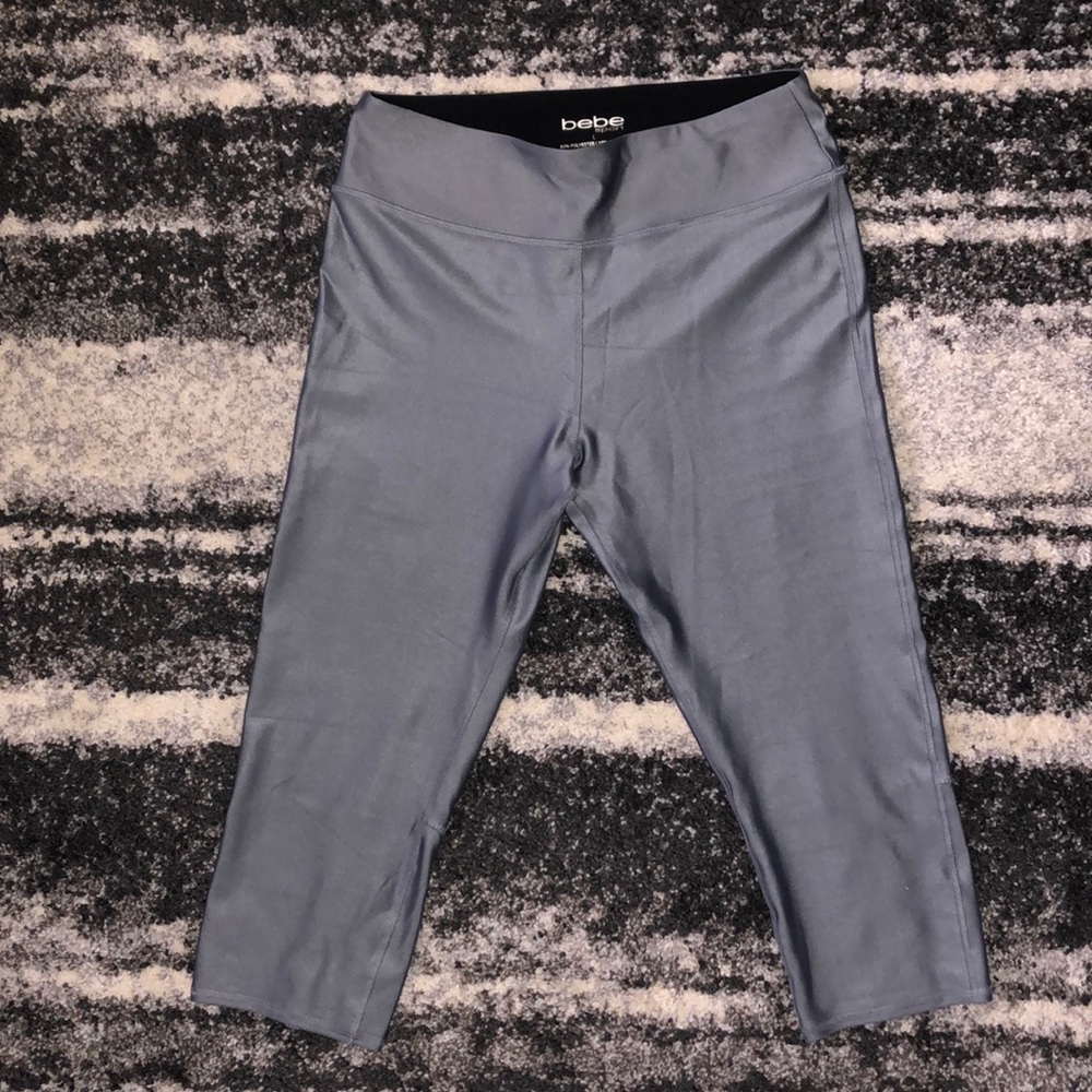 Bebe gray cropped leggings